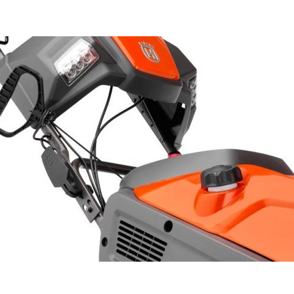 Снегоуборочная машина Husqvarna ST 151 Снегоуборочная машина Husqvarna ST 151