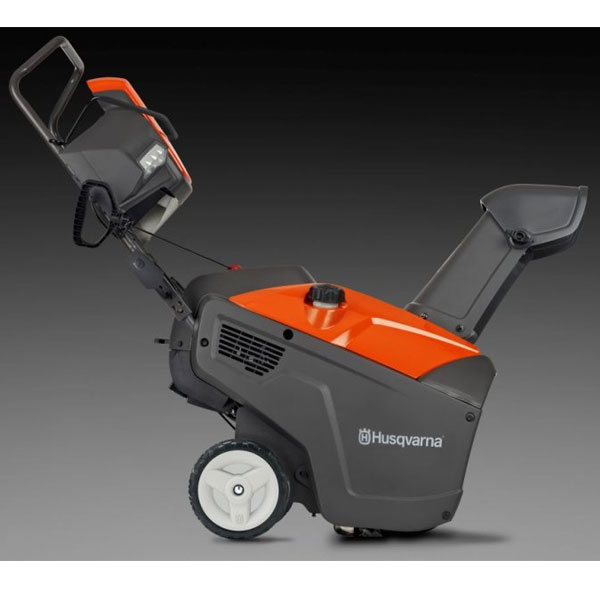Снегоуборочная машина Husqvarna ST 151 Снегоуборочная машина Husqvarna ST 151
