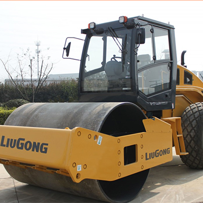 Каток грунтовый одновальцовый LiuGong CLG6626E Каток грунтовый одновальцовый LiuGong CLG6626E