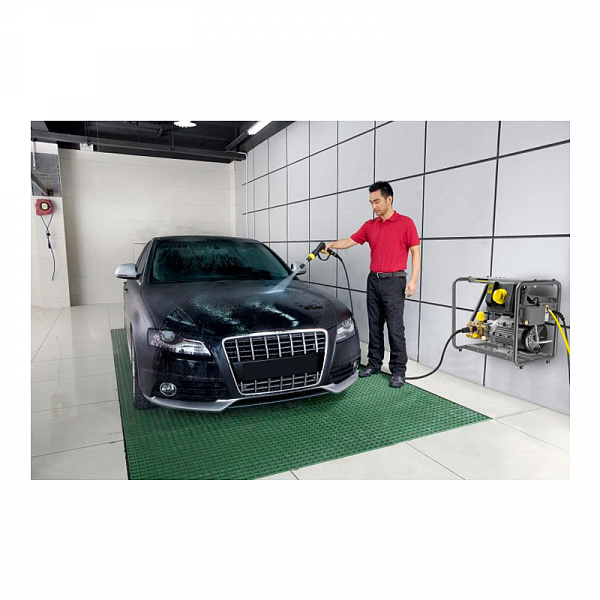 Мойка высокого давления Karcher HD 9/18-4 Cage Classic (1.367-315) Мойка высокого давления Karcher HD 9/18-4 Cage Classic (1.367-315)