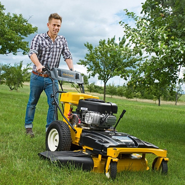 Бензиновая газонокосилка Cub Cadet WIDE CUT E-Start Бензиновая газонокосилка Cub Cadet WIDE CUT E-Start