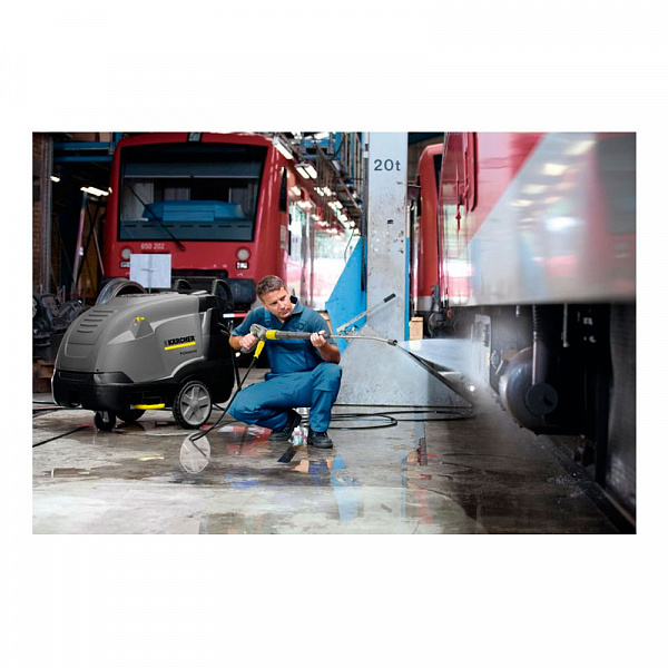 Мойка высокого давления Karcher HDS-E 8/16-4 M 36KW (1.030-906.0) Мойка высокого давления Karcher HDS-E 8/16-4 M 36KW (1.030-906.0)